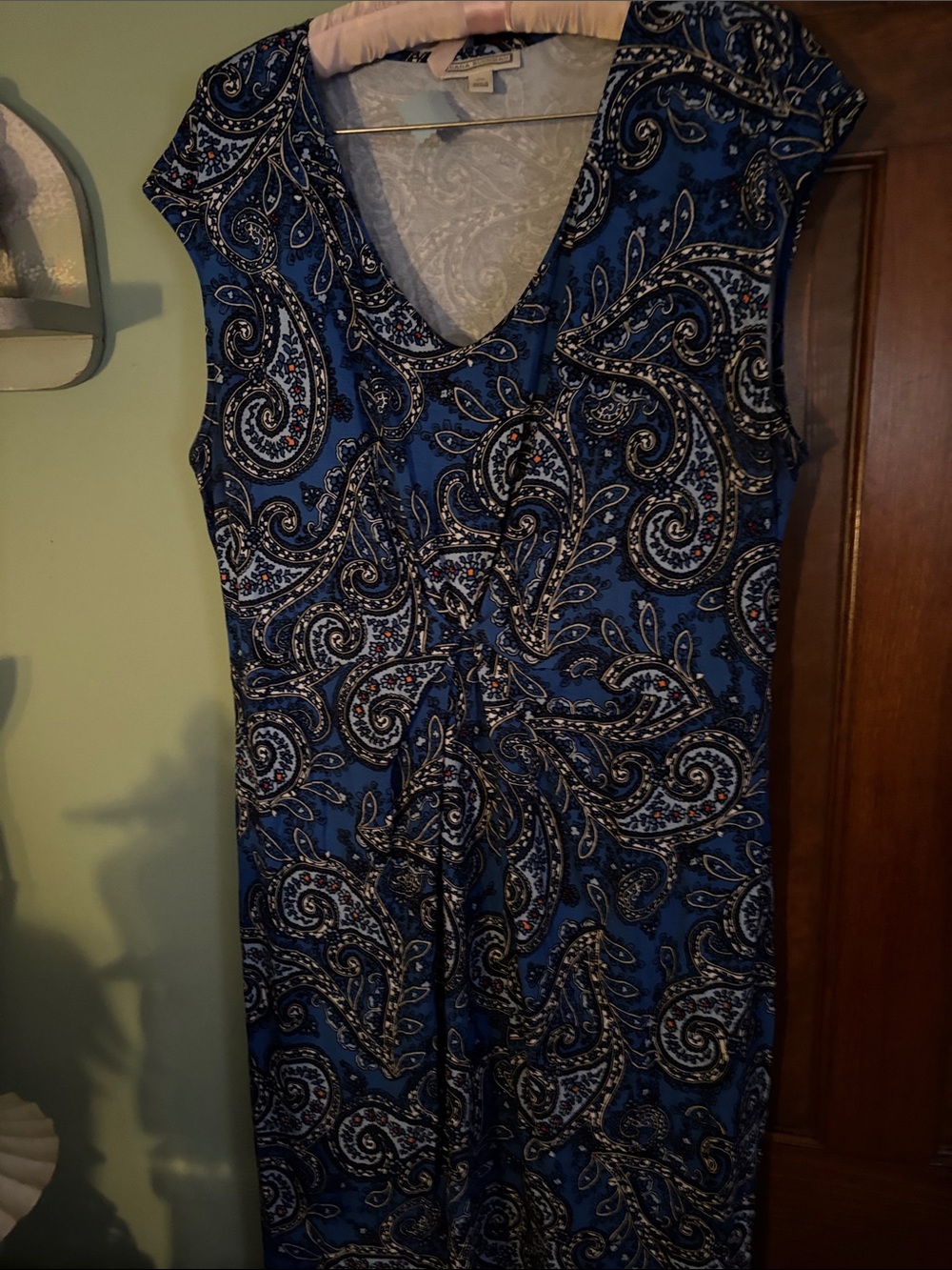 Dana Buchman Blue Paisley V-Neck Midi Dress